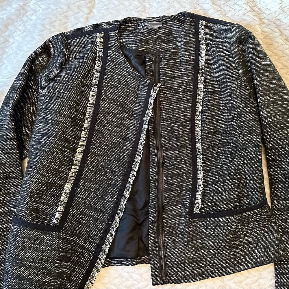 Women’s Vince blazer new without tags size 8